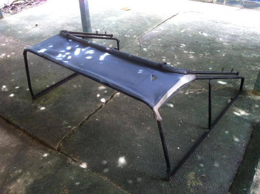 (กลับมาบ้านหลังคาไม่อยู่ ถามพ่อบอกเห็นวางเกะกะไม่ได้ใช้แล้ว รถรับซื้อของเก่ามาเลยชั่งโลขายไปแล้วได้ 30 บาท T_T)ขาย ขำๆ 150 บาท ต่อรองได้ เก็บไว้ไม่ได้ใช้ เผื่อจะมีประโยชน์กับคนอื่น สภาพตามที่เห็นในรูปเลยครับ แวะมารับเอง ไม่ส่งครับ สามพราน นครปฐม