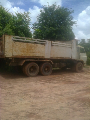 ขายสิบล้อเพลาเดียวดั้ม