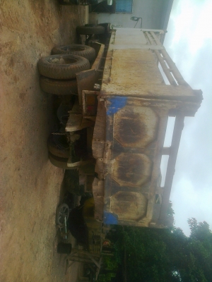 ขายสิบล้อเพลาเดียวดั้ม