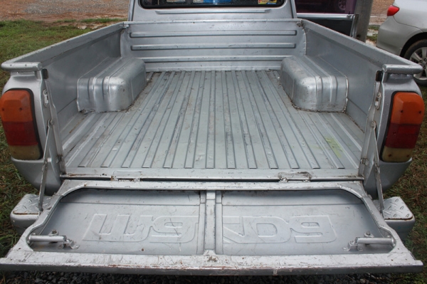 ขายมาสด้าครับ 46000  บาทครับ