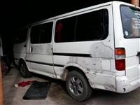 ขายรถตู้หัวจรวด HIACE ปี 92  LPG  ถูกๆ  ขายแล้ว