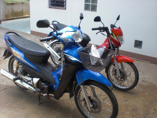 ขายไน125ปี50 เวฟ100ยูบล็อก ขายไน125ปี50 เวฟ100ยูบล็อก