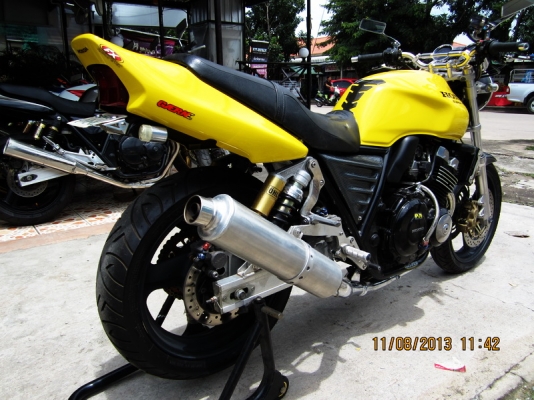 CB400 ปี98 VerS อินวอย+สรรพสามิตร แต่งทั้งคัน 80,000.-