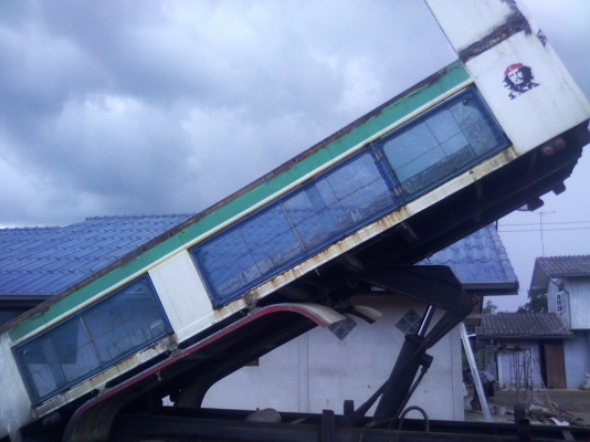 ขายกะบะดั้ม  10 ล้อ คบชุด  กระบอกดั้ม 12 ตัน  คบชุดเลยครับ