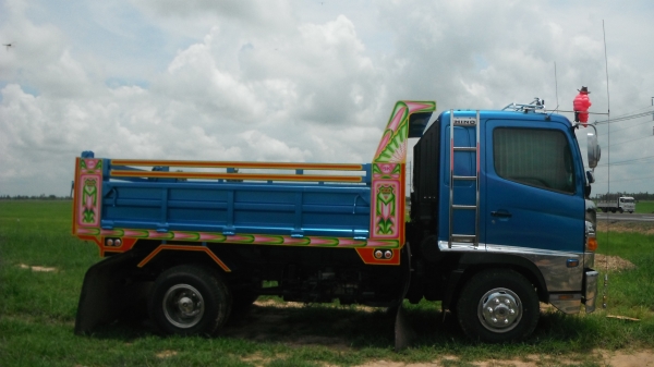 ขาย HINO เมกก้า 210 (6 หกล้อดั๊ม) ขาย HINO เมกก้า 210 (6 หกล้อดั๊ม)