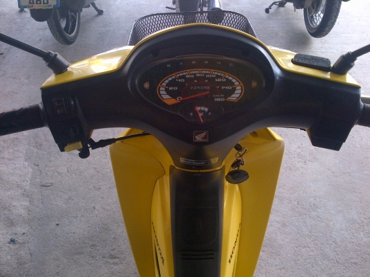 คันนี้โอนให้ฟรีคับ ขาย!เวฟ125R รถสวย ปี48 รถเครื่องเดิมแน่นๆ  พร้อมใช้ ทะเบียน+เอกสารโอน ภาษีไม่หมด