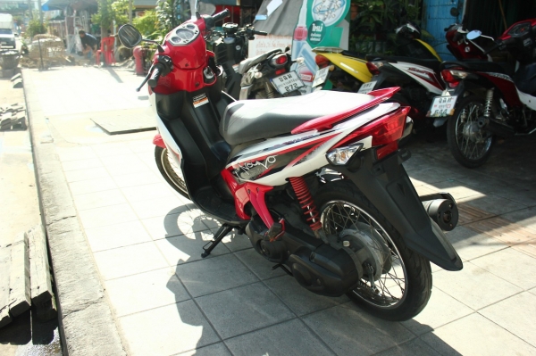 Yamaha Nouvo Elegance ปี 2011