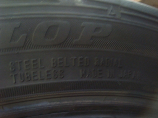 Dunlop Direzza  215/45/17  ปี 12