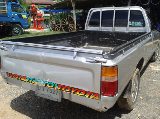 ขาย รถกระบะ TOYOTA ไมตี้เอกซ์ ปี35 สภาพพร้อมใช้เอกสารพร้อมโอน