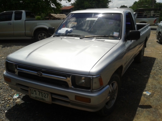 ขาย รถกระบะ TOYOTA ไมตี้เอกซ์ ปี35 สภาพพร้อมใช้เอกสารพร้อมโอน