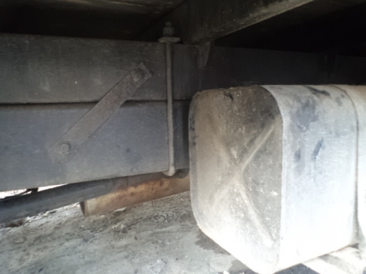 ขาย ISUZU TL 100 แรงม้า ทะเบียนขาด2 ปี ราคา 125000