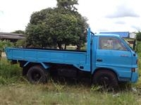 ฝากขาย ขาย 6 ล้อ ISUZU  NKR  100 แรงม้า สภาพสวย