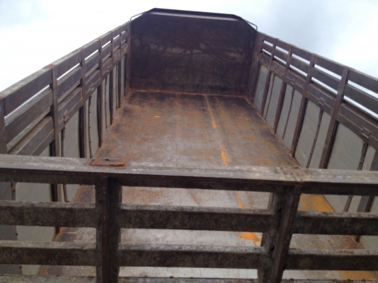 ขายHINO3H เครื่องเดิม เกียร์เดิม รถสภาพสวยเดิม แอร์เย็น เครื่องดี ขับดีมาก ขายHINO3H เครื่องเดิม เกียร์เดิม รถสภาพสวยเดิม แอร์เย็น เครื่องดี ขับดีมาก