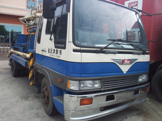 ขายรถปั้มปูน 6ล้อ hino สภาพดีพร้อมใช้งาน