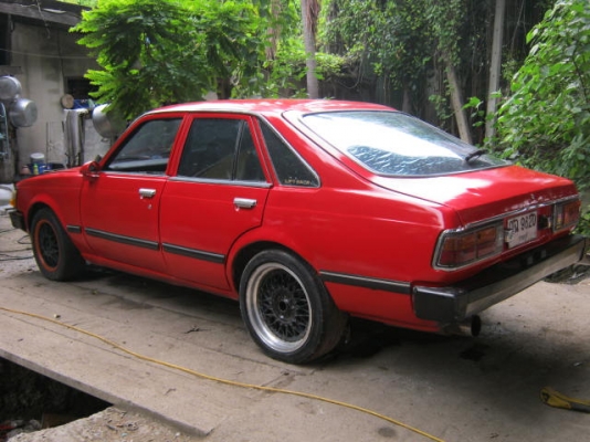 โตโยต้า เครื่อง3Tหัวฉีดติดแก๊สขับดี แนวคลาสสิคสีสวย แอร์เย็น 25000