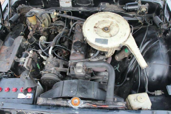 ขายรถเก๋งราคามอไซค์ toyota RT100 เล่มทะเบียนครบพร้อมโอน