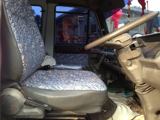 ขายรถดัมพ์ nissan รุ่น CLG87DHSB เลขเครื่อง FE6-048829B