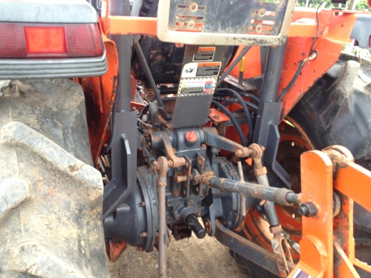 ขาย4508 DI สวย สีเดิมๆ พร้อมผาน 6*22 ตราช้าง ครับ ขาย4508 DI สวย สีเดิมๆ พร้อมผาน 6*22 ตราช้าง ครับ