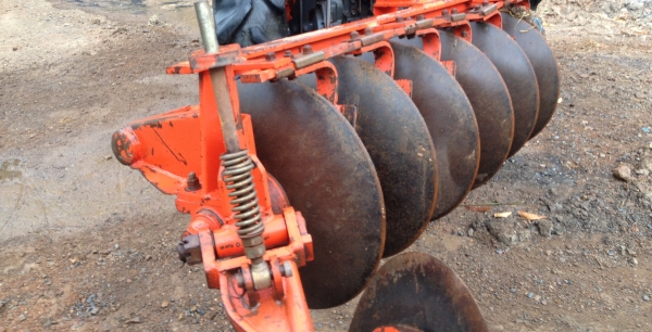 ขาย4508 DI สวย สีเดิมๆ พร้อมผาน 6*22 ตราช้าง ครับ ขาย4508 DI สวย สีเดิมๆ พร้อมผาน 6*22 ตราช้าง ครับ