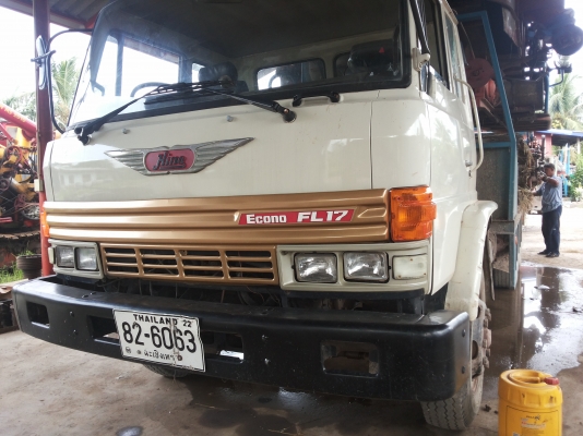 แพคคู่!! รถสิบล้อ HINO F17 (2 เพลา) +++ รถเกี่ยวข้าวศักพัฒนา KM49 อีซูซุ 235 เทอร์โบ