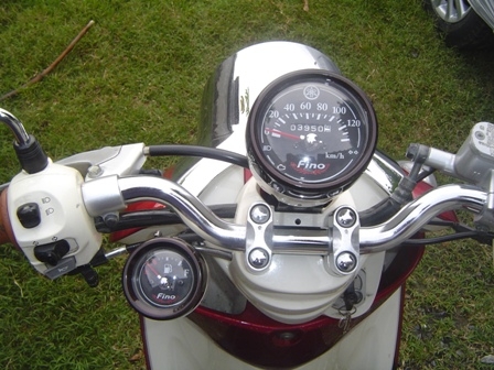 Yamaha Fino แดงขาว รถสวย วิ่งน้อย 3000 โล Classic