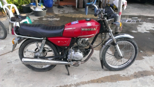 พี่ที่นิมิตรใหม่มารับไปแล้วคับผม