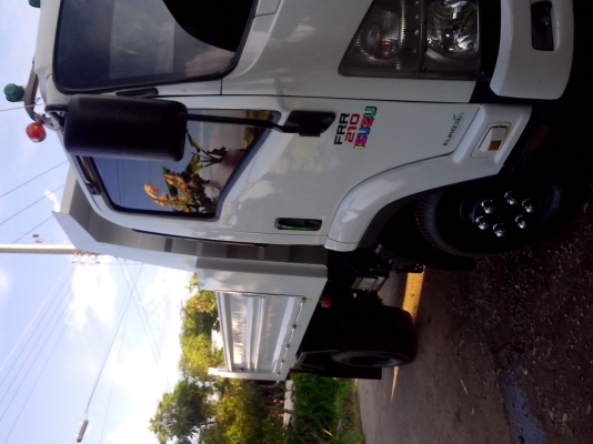 ขายรถดั้มอีซูซุ  210 แรง