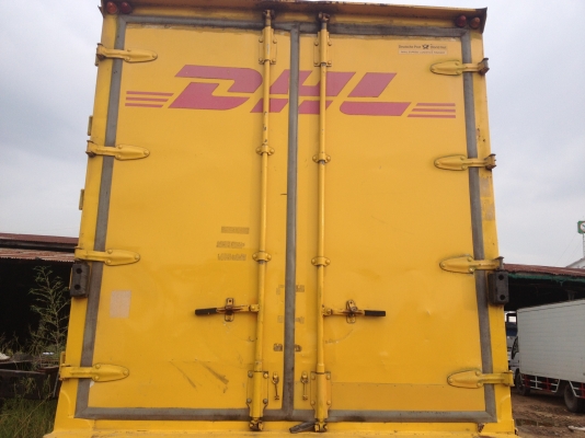 ขายด่วนตู้ 6 บาน ยาว 7เมตร