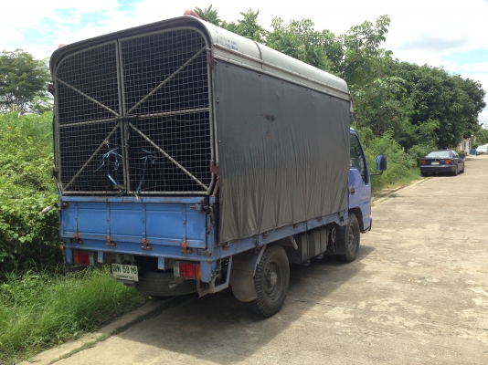 4ล้อ ISUZU NKR ไม่ติดเวลา**รถห้าง**