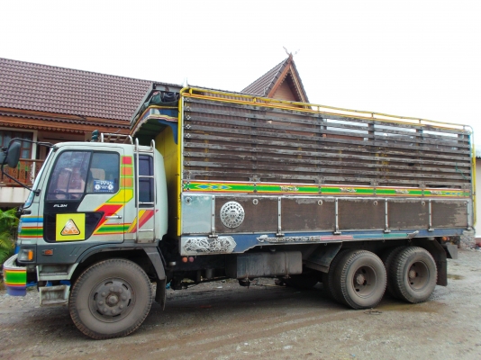 ขายด่วนรถสิบล้อHINO3Hครั้มเกษตรเครือง195แรงม้า