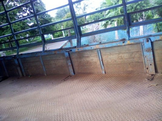 พื้นกะบะพร้อมหลังคาโดยสาร  รุ่น 100 ks  สภาพดีสาวๆๆ