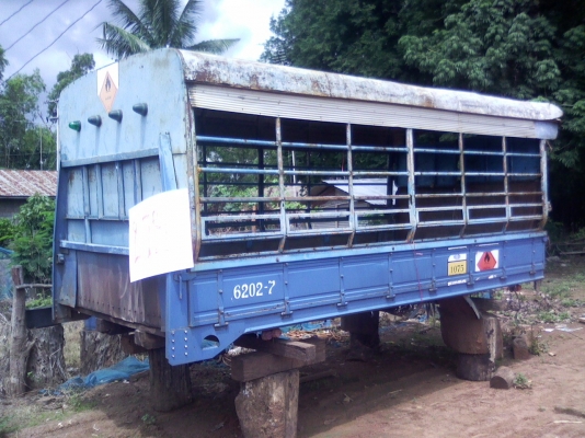 พื้นกะบะพร้อมหลังคาโดยสาร  รุ่น 100 ks  สภาพดีสาวๆๆ