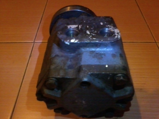 ขายปั้มปั่นเข้าออก3ทาง ปั่นเครน3-5ตัน วินส์พร้อมกันได้ครับ สภาพดีครับ