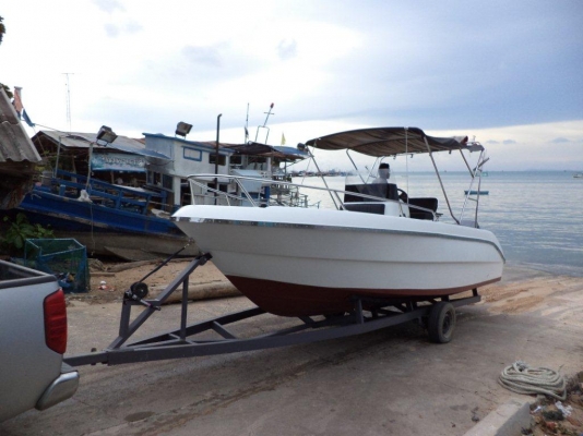 ลดราคาเหลือแค่ 450000 ต้องการขายเรือไฟเบอร์ 22 ฟุต พร้อมเครื่อง YAMAHA 115 Hp