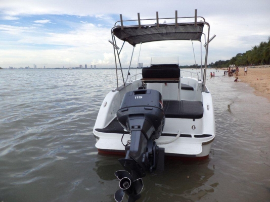 ลดราคาเหลือแค่ 450000 ต้องการขายเรือไฟเบอร์ 22 ฟุต พร้อมเครื่อง YAMAHA 115 Hp