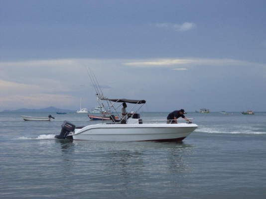 ลดราคาเหลือแค่ 450000 ต้องการขายเรือไฟเบอร์ 22 ฟุต พร้อมเครื่อง YAMAHA 115 Hp