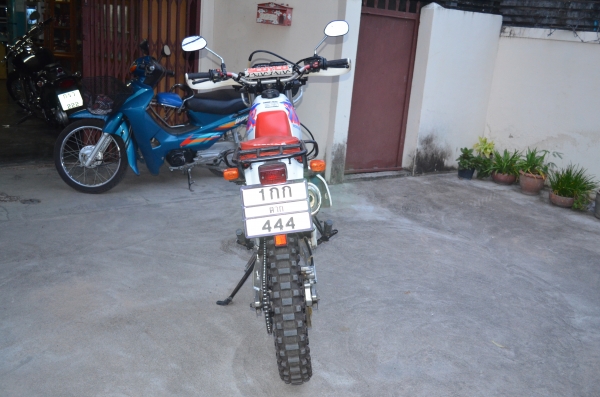 ขาย Honda xlr 250  ปี 93 ทะเบียนแท้ พร้อมโอน+ท่อแต่ง+ไฟหน้า baja