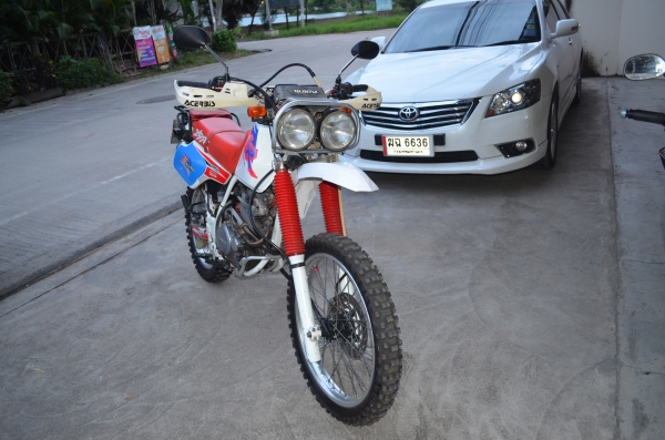 ขาย Honda xlr 250  ปี 93 ทะเบียนแท้ พร้อมโอน+ท่อแต่ง+ไฟหน้า baja