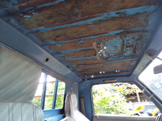 ขายรถ6ล้ออีซูซุ เครื่อง115 แรง  หัวNPR คัซซีKS21  ราคาถูกๆๆ