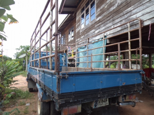 ขายรถ6ล้ออีซูซุ เครื่อง115 แรง  หัวNPR คัซซีKS21  ราคาถูกๆๆ