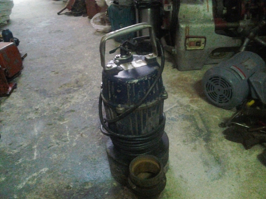 ขาย !! ไดโว่ 3" ยี่ห้อ lucky  220 v.