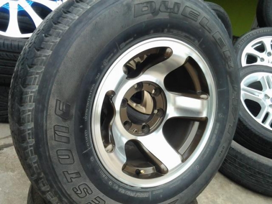 ล้อ 15*8.5 off -5   6 รู แนว ลุย ๆ