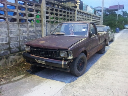 ฟอร์ด มาราธอน ตามสภาพ มีทะเบียนพร้อมชุดโอน