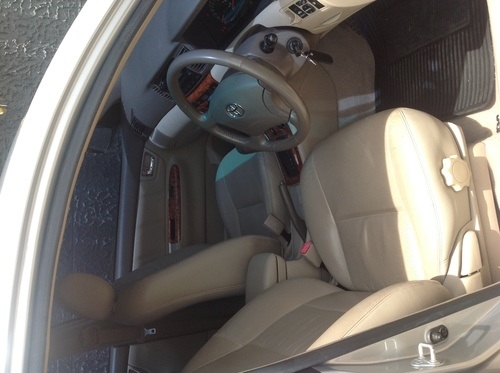 Toyota altis  1.6 G ปี2007 เกียร์ออโต้ ตัวtop สีบรอนท์เงิน