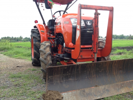 ขาย คูโบต้า  36  ครับ  รถดีรถบกไม่ลงนํ้า สีเดิม พร้อมผาน6*22