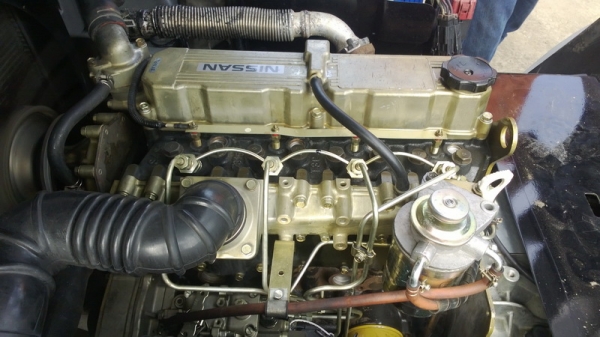 รถยกนิสสัน 2.5 ตัน เสาสูง 4 เมตร เครื่องดีเซล เกียร์ออโต้