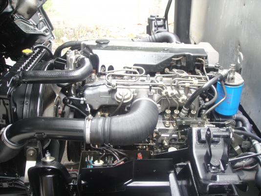 ISUZU NQR70RY52B  145 แรง ปี2548 พร้อมตู้ยาว 5.50 เมตร ประตู 3 บาน