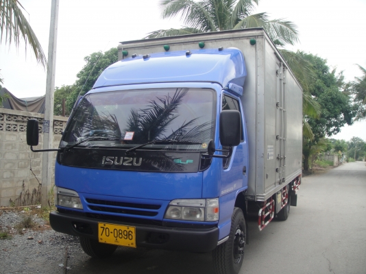 ISUZU NQR70RY52B  145 แรง ปี2548 พร้อมตู้ยาว 5.50 เมตร ประตู 3 บาน