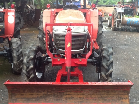 ยันร์ม่า EF453T 4 WD ใบมีดหน้า ทำงาน 654 ชั่วโมง โปรโมชั่นวันแม่ครับ รีบจับจองด่วน