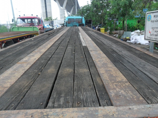 Hino ZM301 หัวลากพร้อมหางพื้นเรียบ